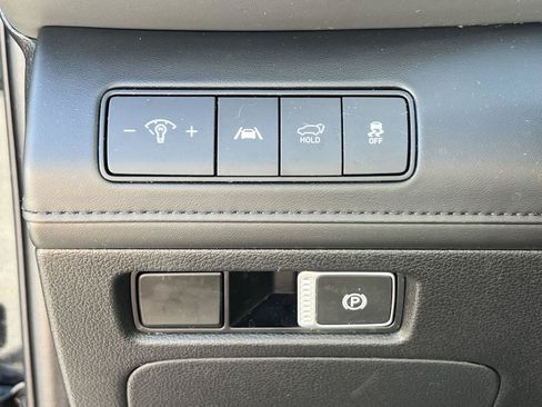 Certified 2023 Hyundai Santa Fe Limited AWD/4WD image 32