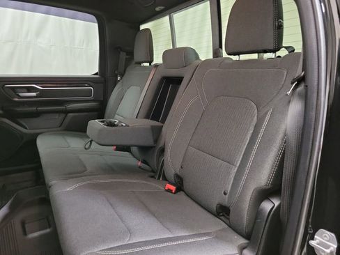 Used 2019 RAM 1500 Big Horn image 9