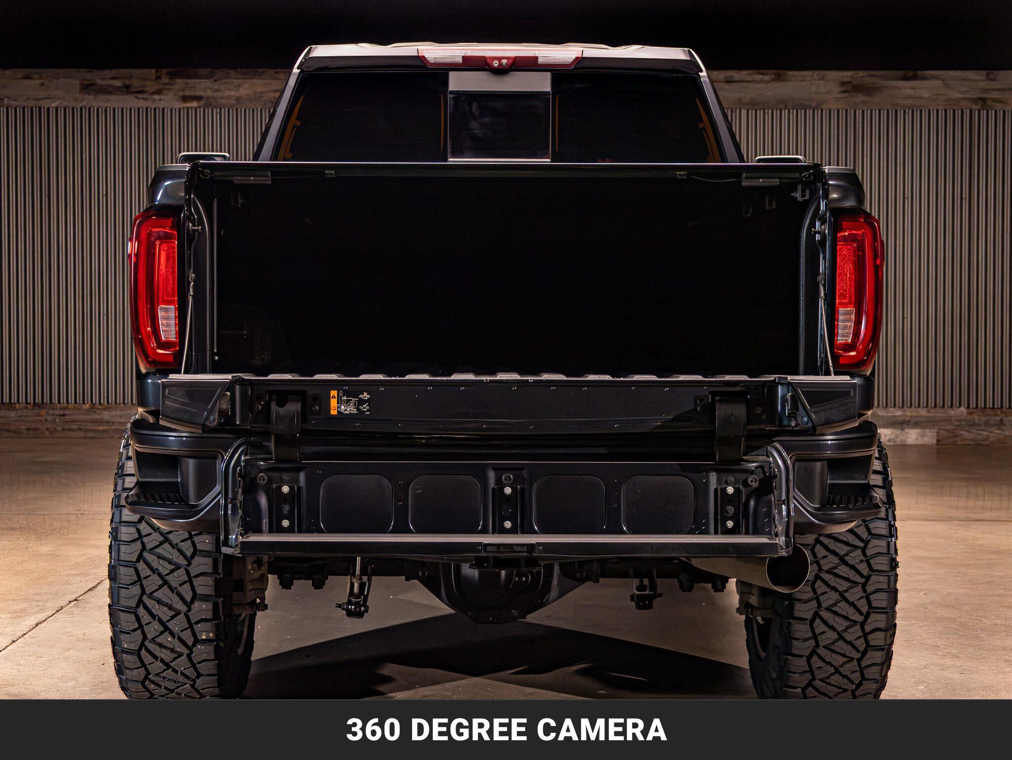 Used 2020 GMC Sierra 3500 AT4 w/ AT4 Premium Package AWD/4WD image 8