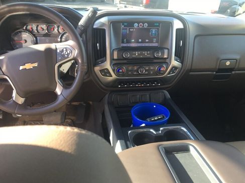 Used 2019 GMC Sierra 1500 AT4 w/ AT4 Premium Package image 11