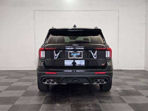 Certified 2025 Ford Explorer ST AWD/4WD image 6