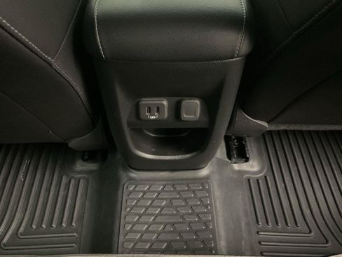 Used 2022 GMC Canyon Elevation w/ Elevation Premium Package AWD/4WD image 27