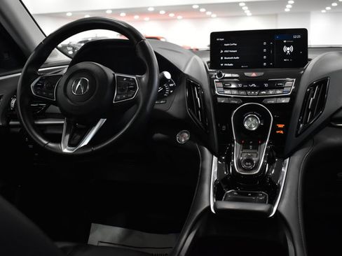 Used 2024 Acura RDX SH-AWD image 18