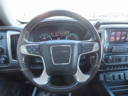 Used 2018 GMC Sierra 1500 Denali image 34
