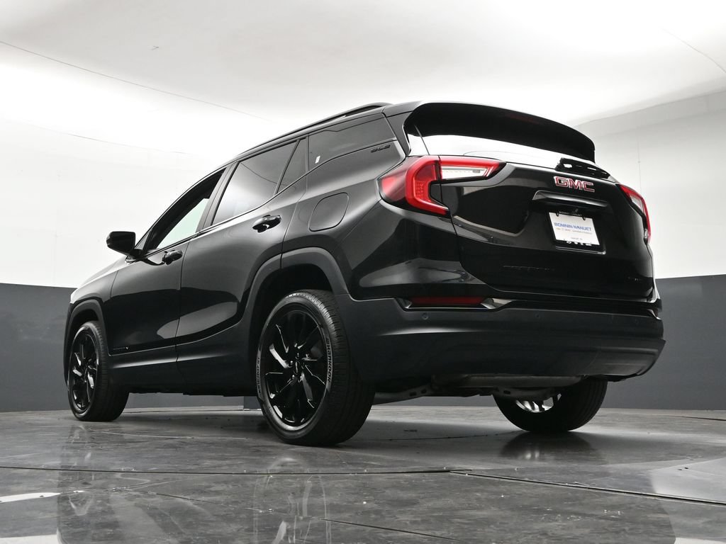 Certified 2023 GMC Terrain SLE w/ Driver Convenience Package AWD/4WD image 26