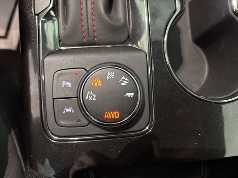 Certified 2023 Chevrolet Blazer RS w/ Driver Confidence II Package image 44