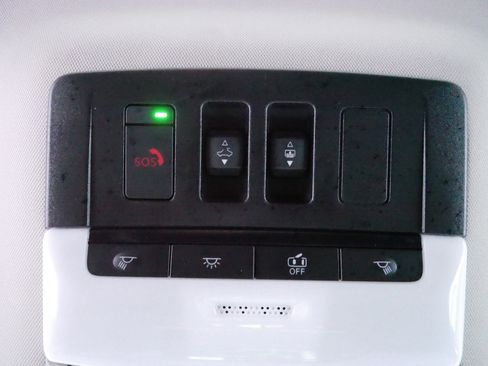 Certified 2025 Nissan Pathfinder Platinum w/ Cargo Package image 33