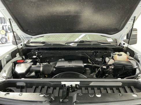 Used 2025 Chevrolet Silverado 2500 LT w/ Convenience Package image 26