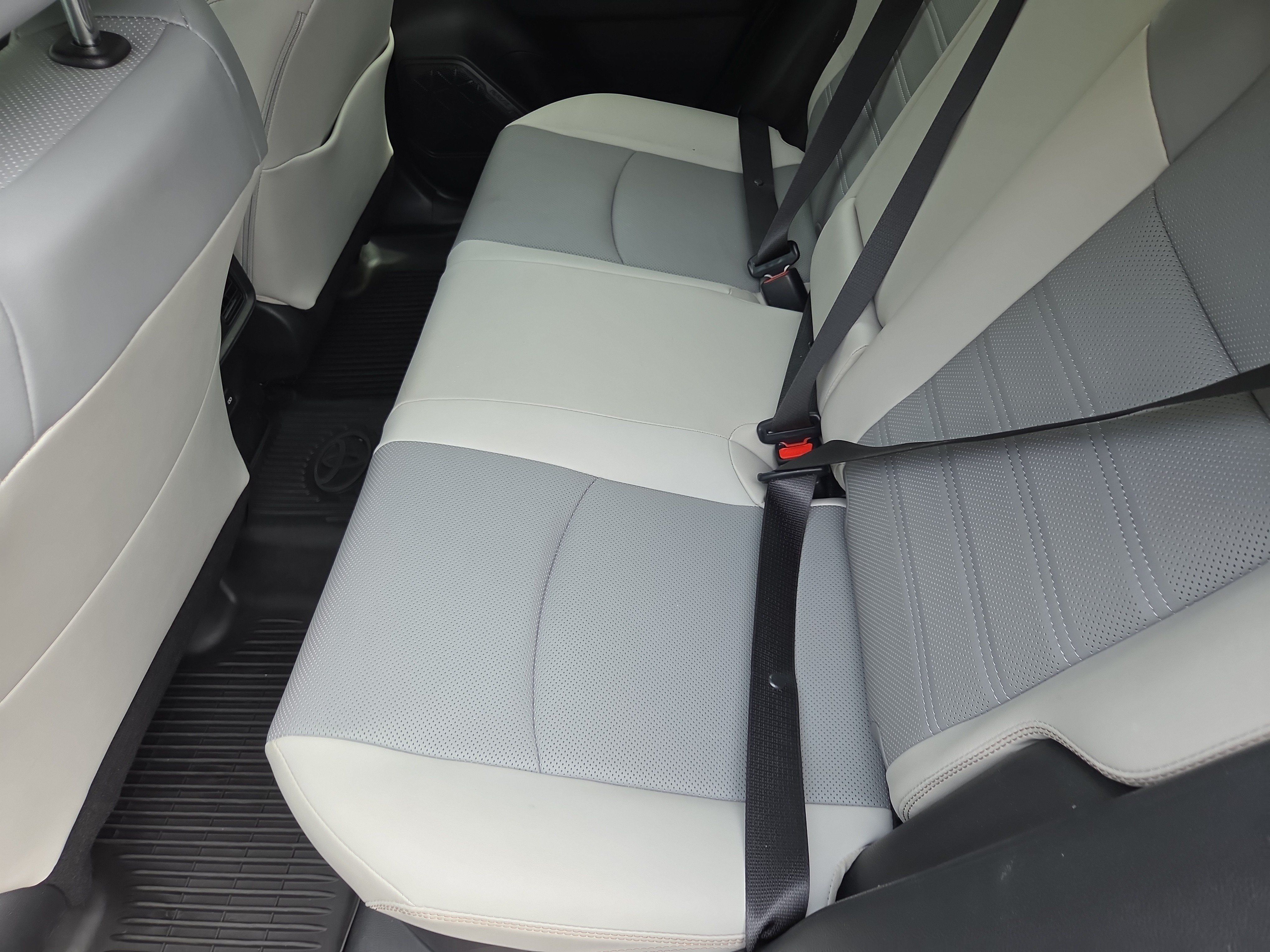 Used 2024 Toyota RAV4 Limited w/ Advanced Technology Package AWD/4WD image 22