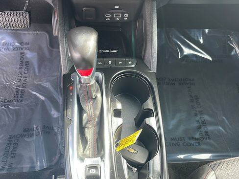 Used 2022 Chevrolet TrailBlazer RS w/ Technology Package image 12