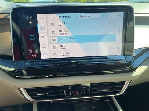 New 2026 Volkswagen Atlas SE image 24