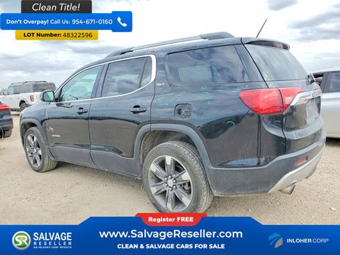 Used 2017 GMC Acadia SLT FWD image 3