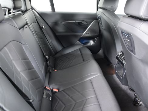 Used 2025 BMW i5 eDrive40i image 25