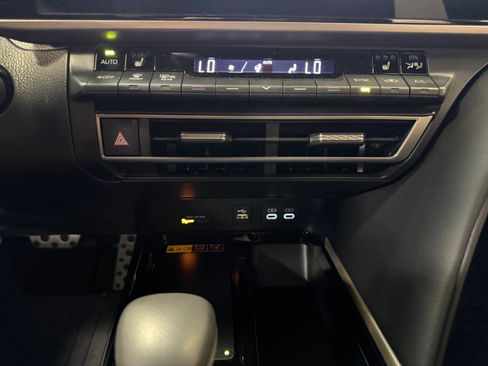 Used 2026 Toyota Camry XSE FWD image 12