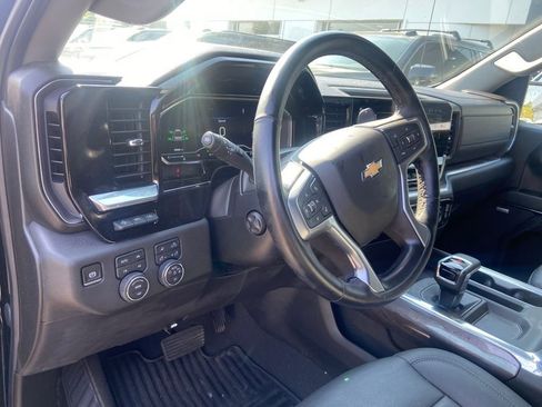 Used 2024 Chevrolet Silverado 1500 LTZ w/ Technology Package image 11