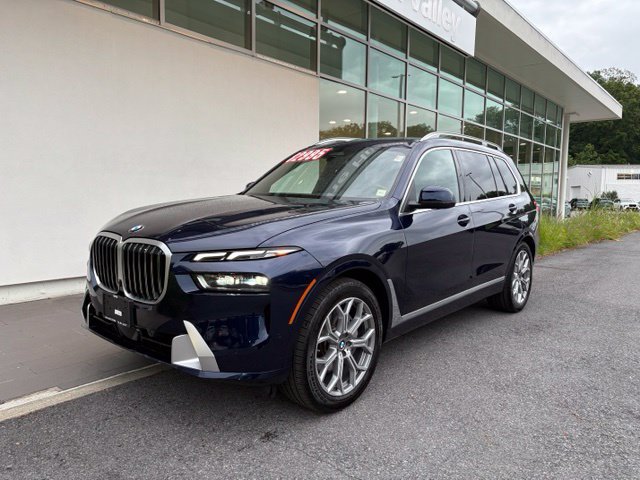 Used 2026 BMW X7 xDrive40i AWD/4WD image 3