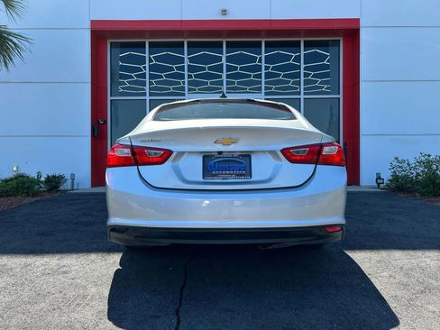Used 2019 Chevrolet Malibu LS image 5