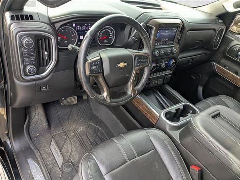 Used 2022 Chevrolet Silverado 1500 High Country image 9