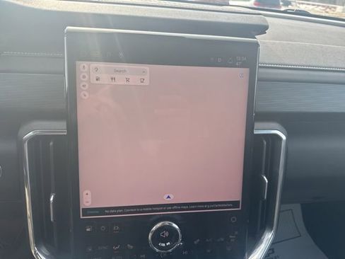 Used 2025 GMC Acadia Elevation w/ Elevation Premium Package image 27