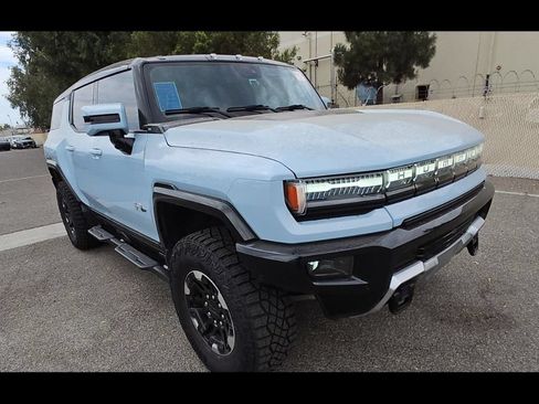 Used 2025 GMC Hummer EV 3X w/ Extreme Off-Road Package AWD/4WD image 2