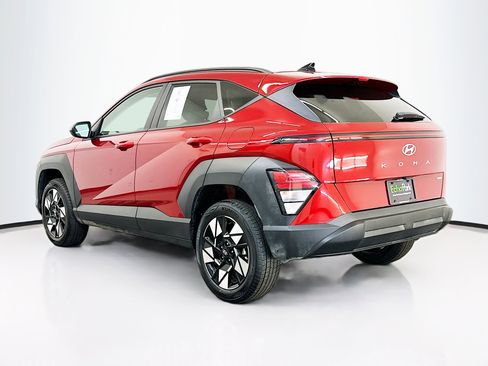 Used 2025 Hyundai Kona SEL image 5