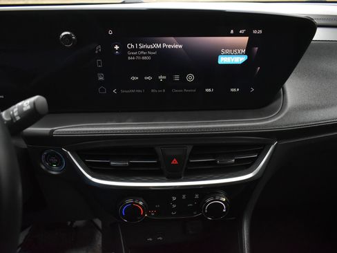 Used 2024 Buick Encore GX Sport Touring w/ Comfort Package image 26