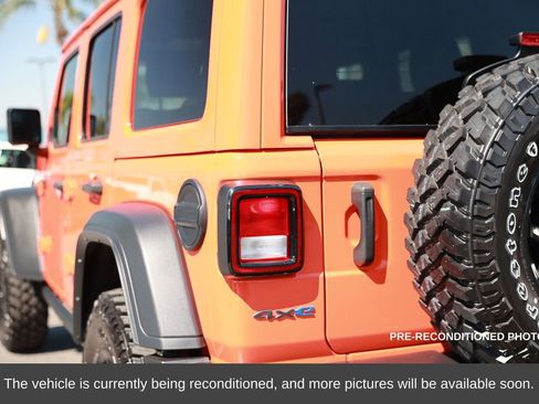 Used 2023 Jeep Wrangler Unlimited w/ 8.4" Radio Group image 13