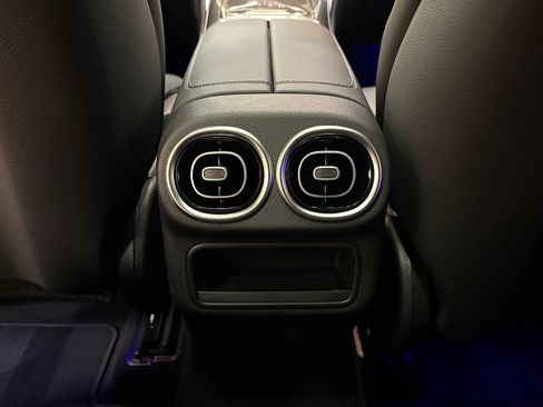 New 2027 Mercedes-Benz GLC 300 4MATIC image 28
