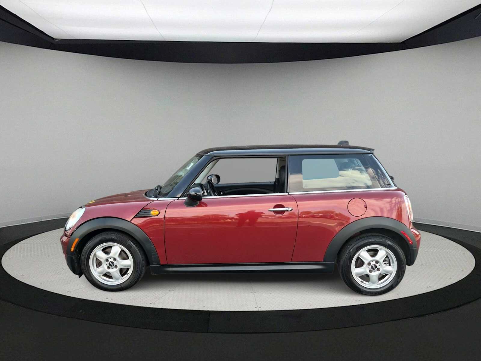 Used 2009 MINI Cooper Hardtop FWD image 5