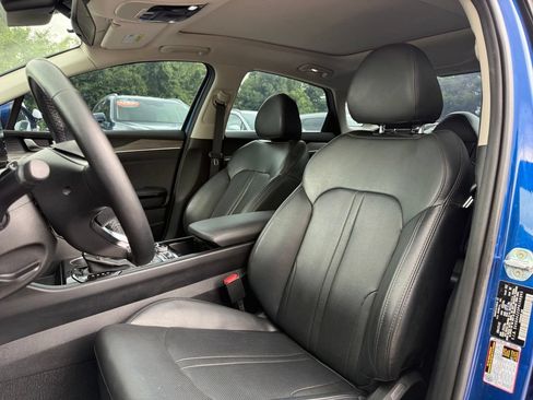 Used 2023 Kia K5 EX w/ EX Premium Package FWD image 9
