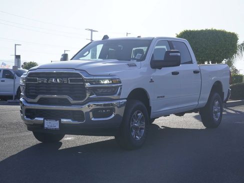 New 2026 RAM 2500 Big Horn AWD/4WD image 8