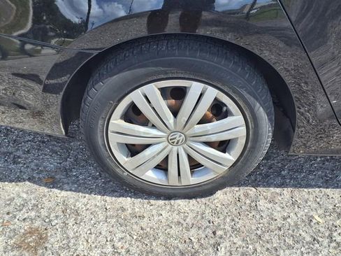 Used 2017 Volkswagen Jetta S FWD image 8