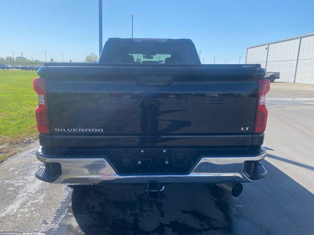 Used 2020 Chevrolet Silverado 2500 LT w/ Convenience Package AWD/4WD image 4