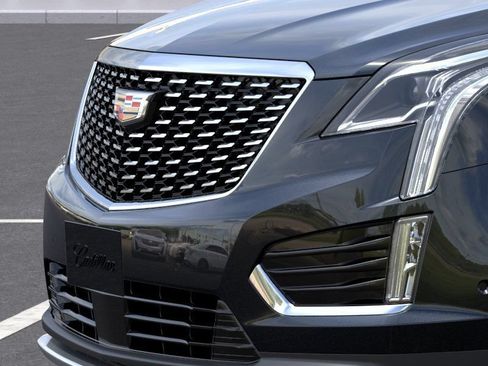 New 2026 Cadillac XT5 Premium Luxury w/ LPO, Floor Liner Package AWD/4WD image 20
