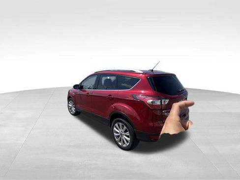 Used 2017 Ford Escape Titanium w/ Equipment Group 301A AWD/4WD image 10