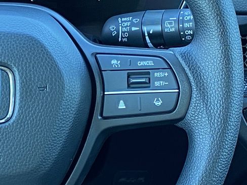 Used 2026 Honda CR-V EX image 18