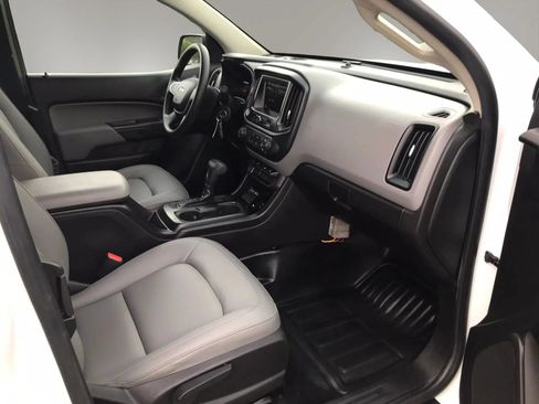 Used 2019 Chevrolet Colorado W/T w/ WT Convenience Package AWD/4WD image 43