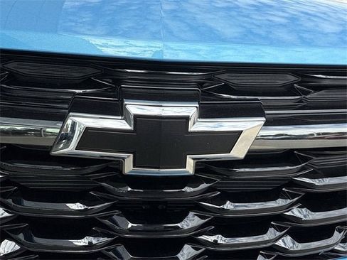 New 2025 Chevrolet Trax RS w/ Driver Confidence Package image 25