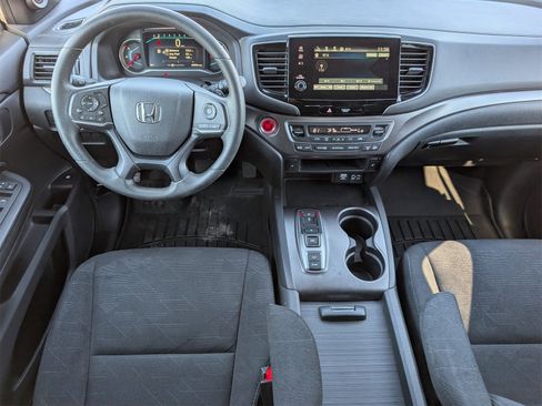 Used 2022 Honda Pilot Sport image 6