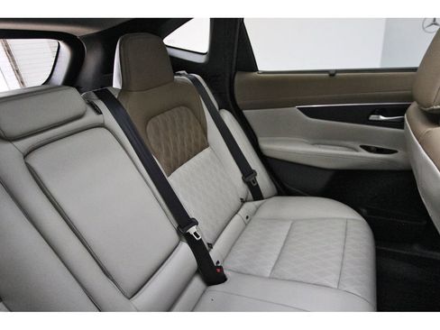 Used 2025 Nissan Murano Platinum w/ Cargo Package AWD/4WD image 12