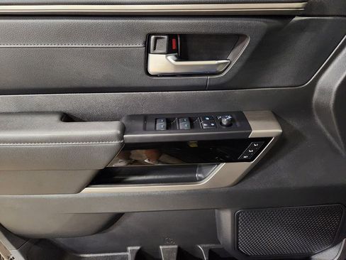 Used 2024 Toyota Sequoia Limited image 44