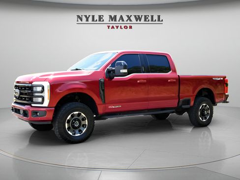 Used 2023 Ford F250 Lariat w/ Lariat Ultimate Package AWD/4WD image 24