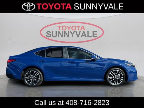 Used 2026 Toyota Camry XLE FWD image 9