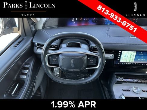 Certified 2025 Lincoln Navigator Reserve AWD/4WD image 14
