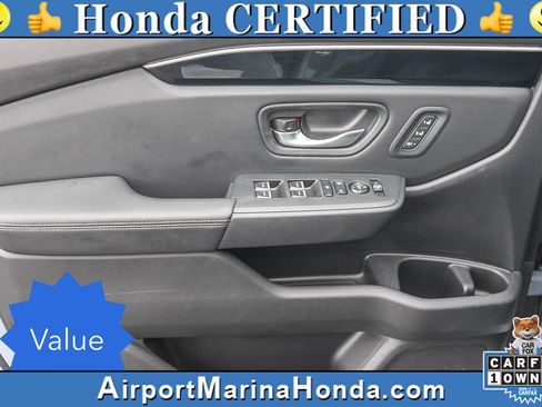 Used 2025 Honda Pilot Touring image 23