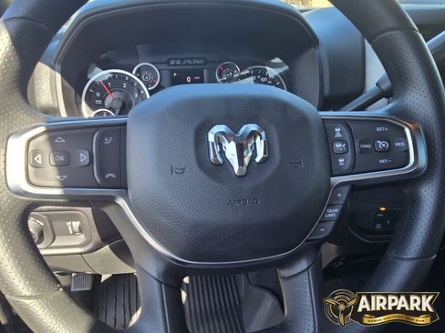 New 2025 RAM 2500 Tradesman AWD/4WD image 23