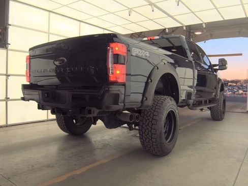 Used 2024 Ford F350 Lariat w/ Black Appearance Package image 8