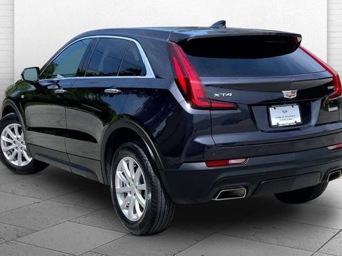 Certified 2023 Cadillac XT4 Luxury w/ Cold Weather Package FWD image 11