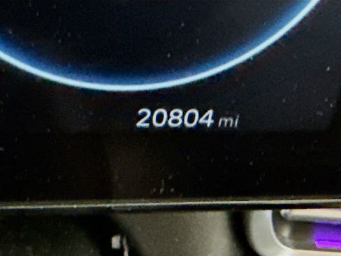 Certified 2023 Hyundai Elantra Limited FWD image 5