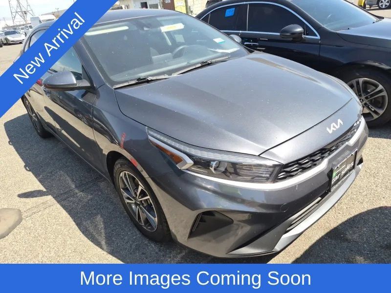 Used 2023 Kia Forte LXS FWD image 1